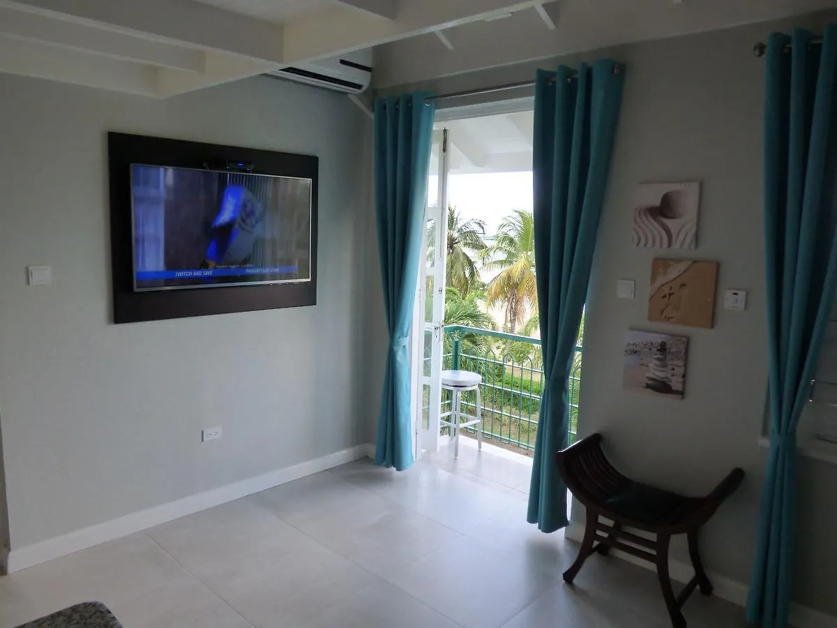 Beach Two Bedroom Loft Suite C29 Ocho Rios 0*,