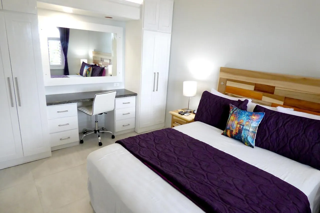 Beach Two Bedroom Loft Suite C29 Ocho Rios