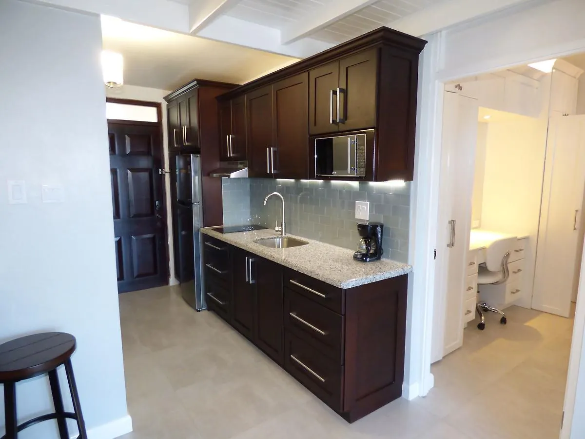 Beach Two Bedroom Loft Suite C29 Ocho Rios Jamaika