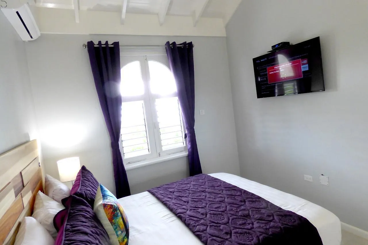 Daire Beach Two Bedroom Loft Suite C29 Ocho Rios
